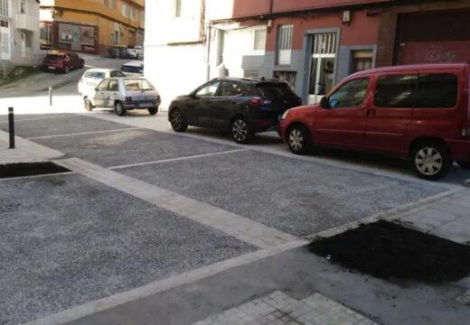 O Concello remata as obras de mellora no firme da rúa Santa Cecilia, no barrio de Monte Alto, renovando tamén as infraestruturas da escalinata